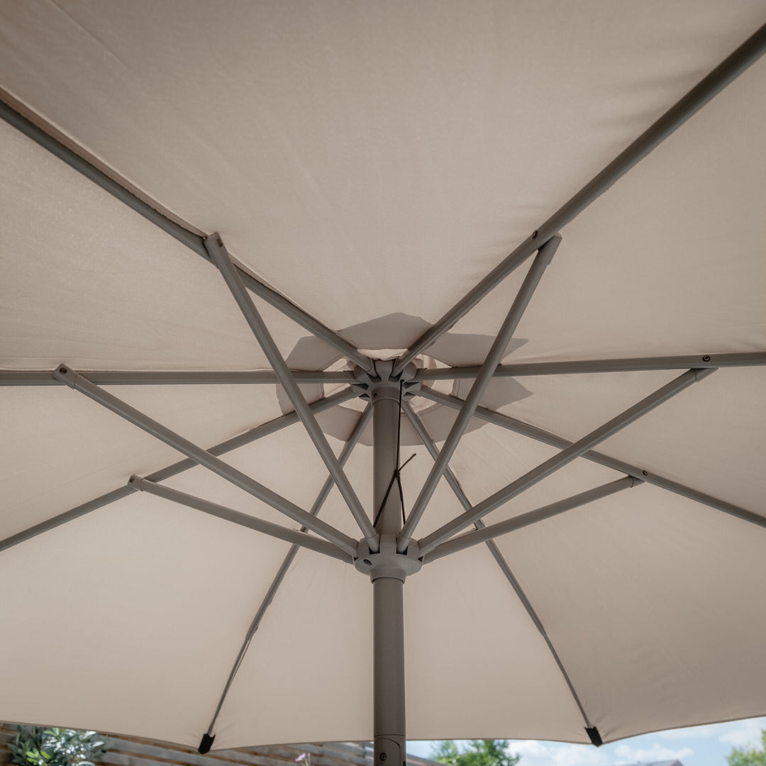 Capri 2.7M Round Parasol With Crank & Twist Tilt