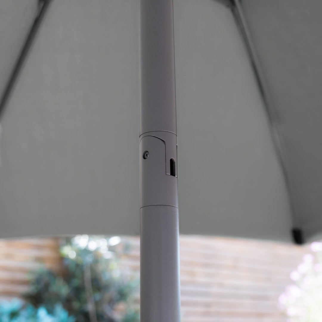 Capri 3.5M Round Parasol With Crank
