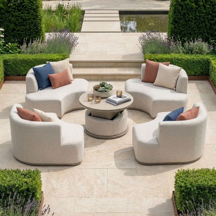 Maze -  Snug Lifestyle Suite with Rising Table