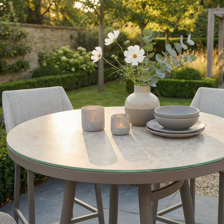 Regal 4 Seat Round Bar Set