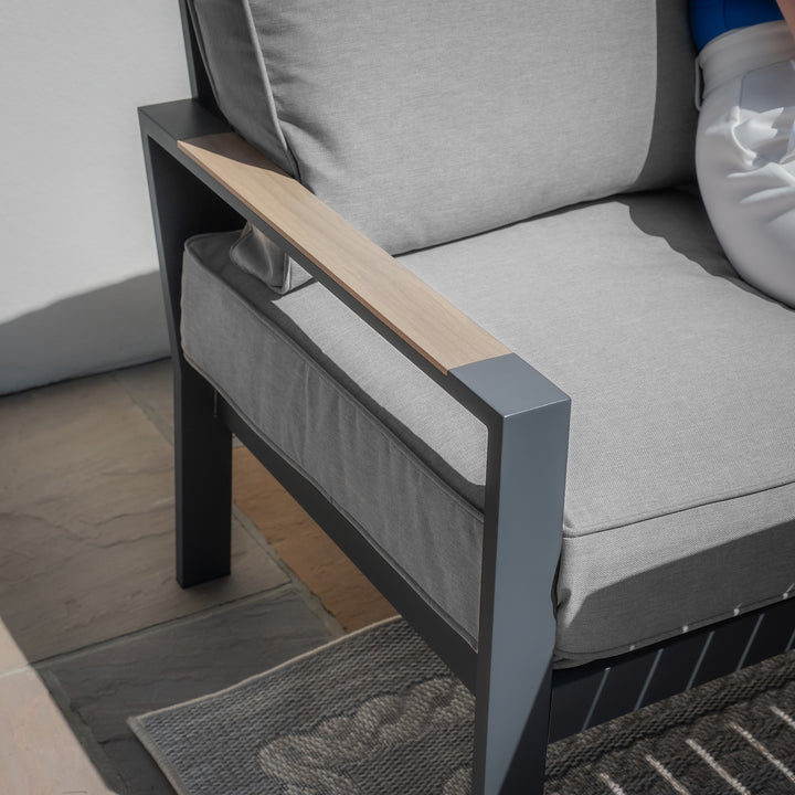 Vancouver Large Corner Dining Set With Rectangular Rising Table